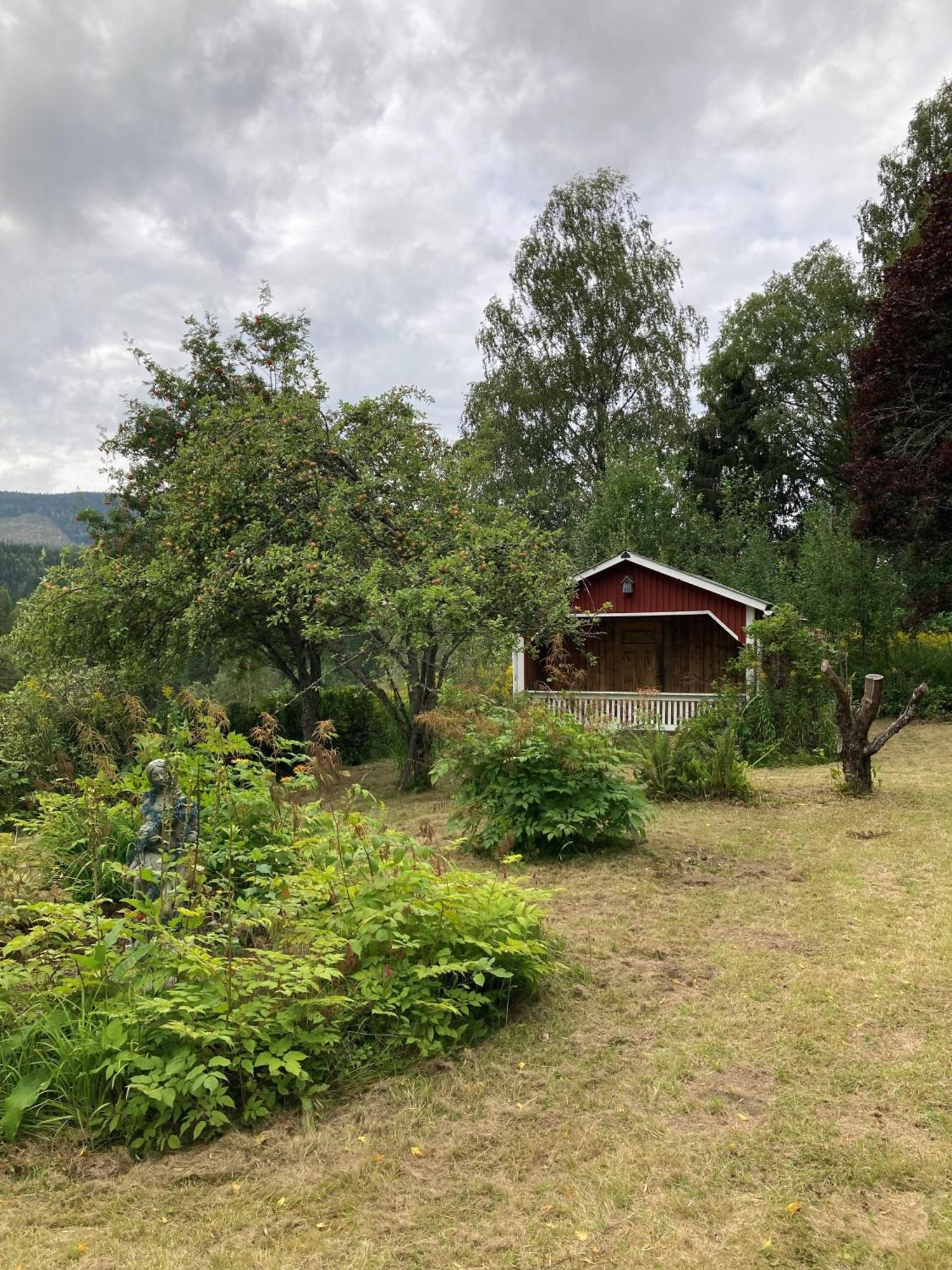 Charmig Villa Med Bastu Och Snabbt Wifi Langav Ngoại thất bức ảnh