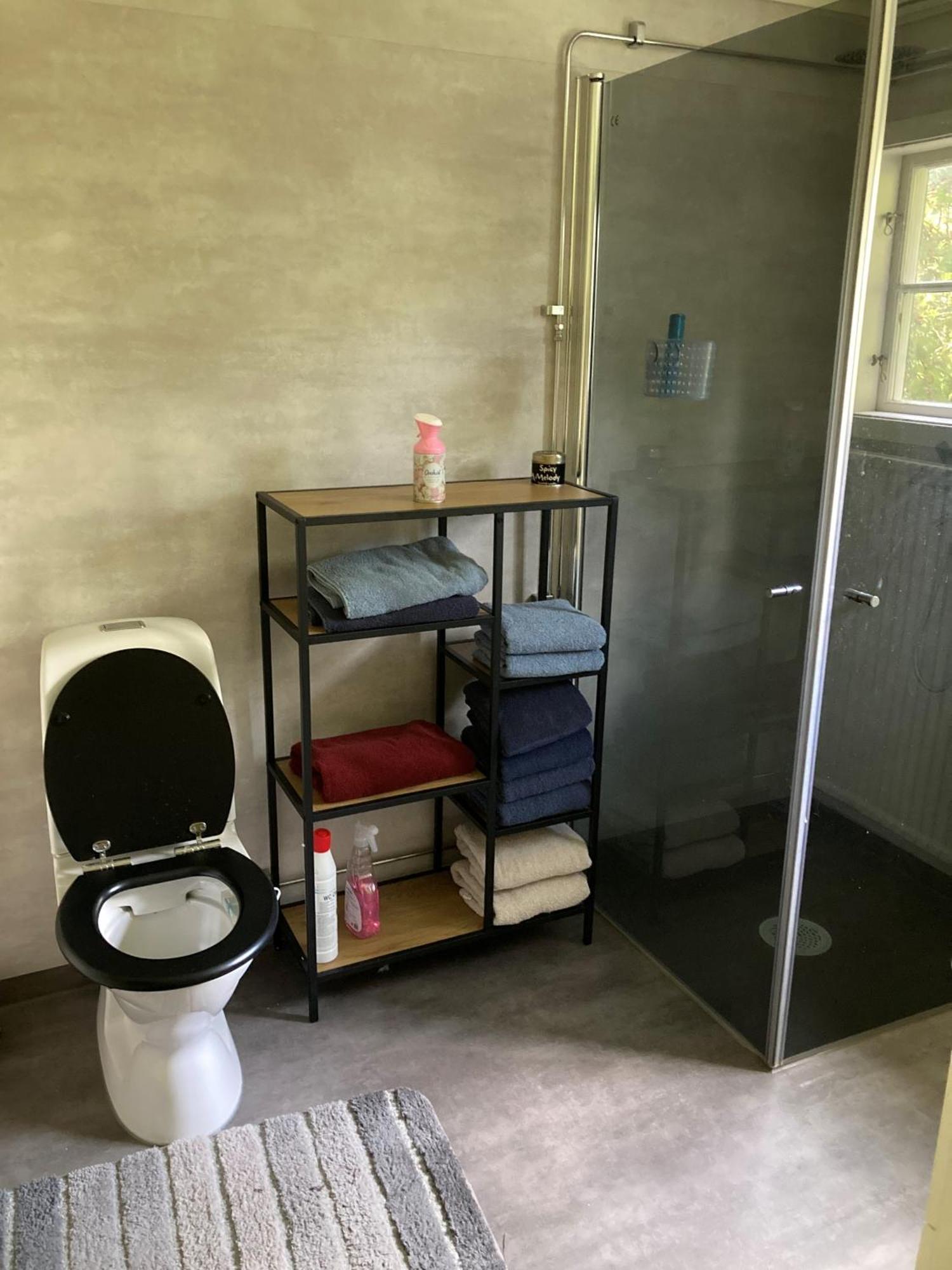 Charmig Villa Med Bastu Och Snabbt Wifi Langav Ngoại thất bức ảnh